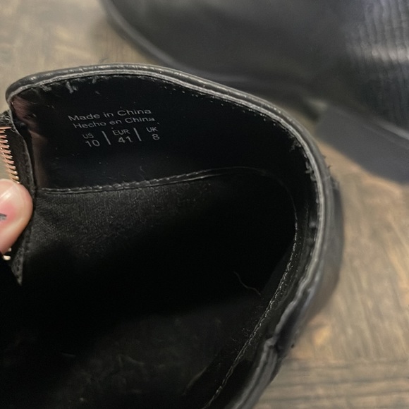 Black booties - Picture 3 of 4